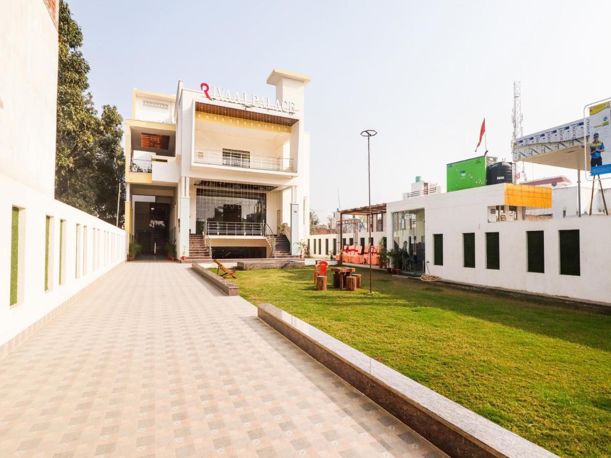 Oyo Lck1233 Rivaaj Palace Lucknow Extérieur photo